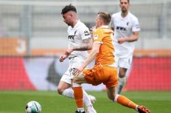 开云体育下载-马赛客场告捷，赢得宝贵三分的简单介绍